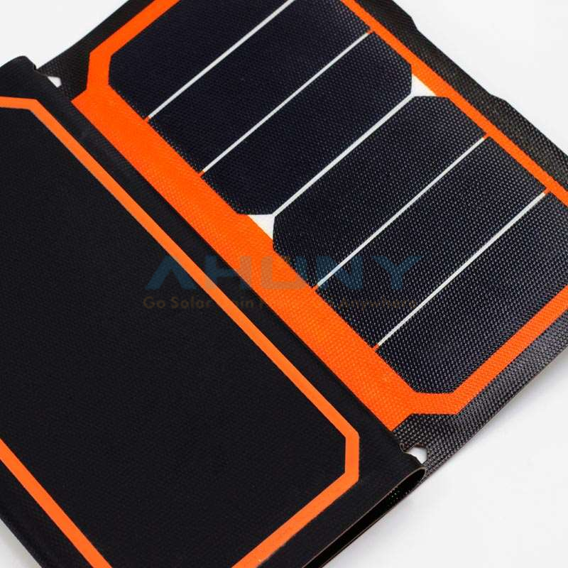 eMobi T21W SunPower Cell Solar Charger